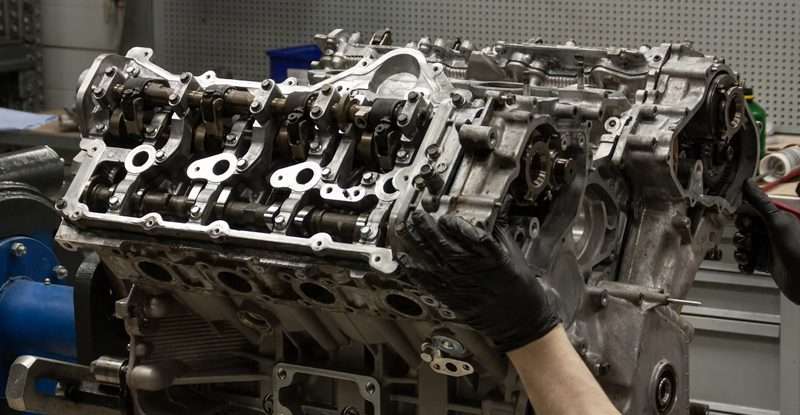 Замена двигателя в автомобиле Новосибирск: когда это необходимо и как выбрать лучший вариант