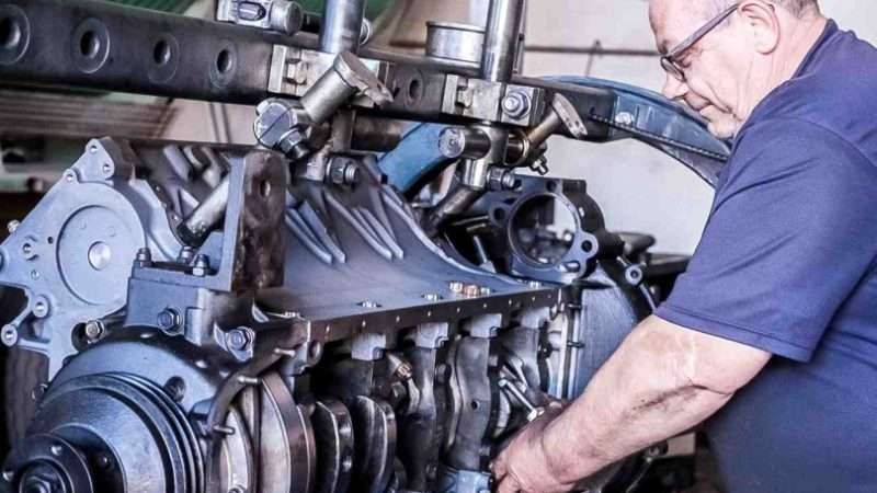 Ремонт двигателей грузовых отечественных автомобилей