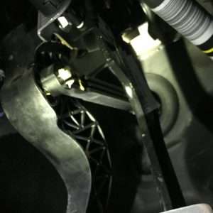 Скрип сцепления автомобиля: причины, диагностика и способы устранения