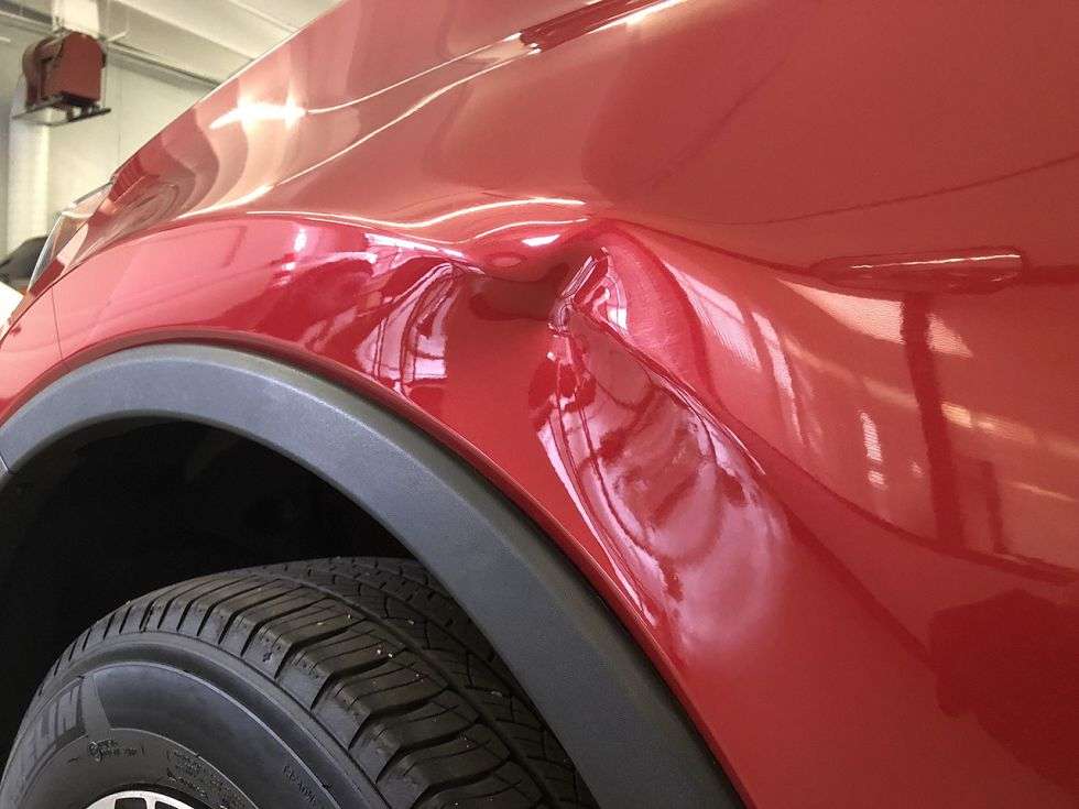 Способы рихтовки вмятин на кузове автомобиля